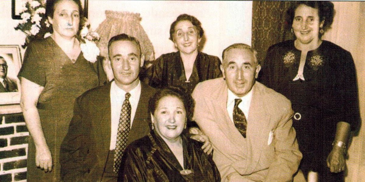 Los Hijos de Mamiliano Catalan Sanchez