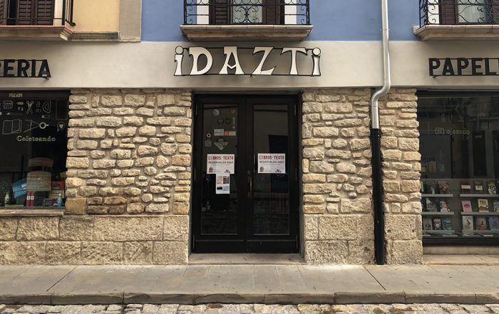 libreria papeleria idazti