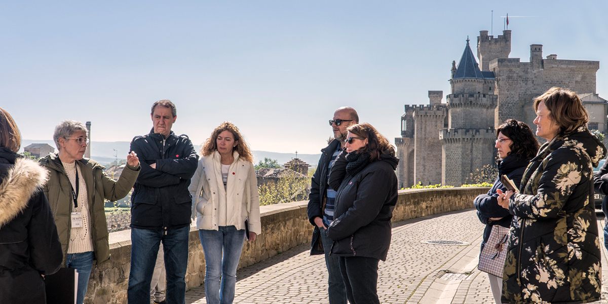 Visita guiada en Olite. Marian Jaurrieta