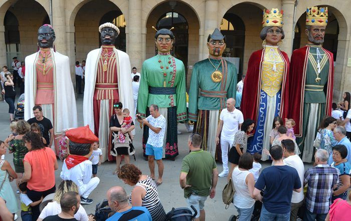 semana prefiestas gigantes y cabezudos