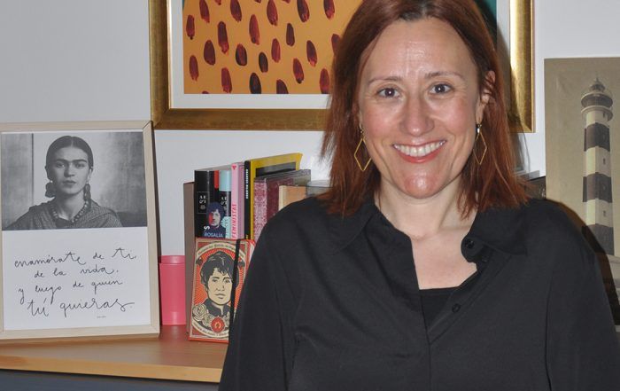 sara ibarrola en su casa