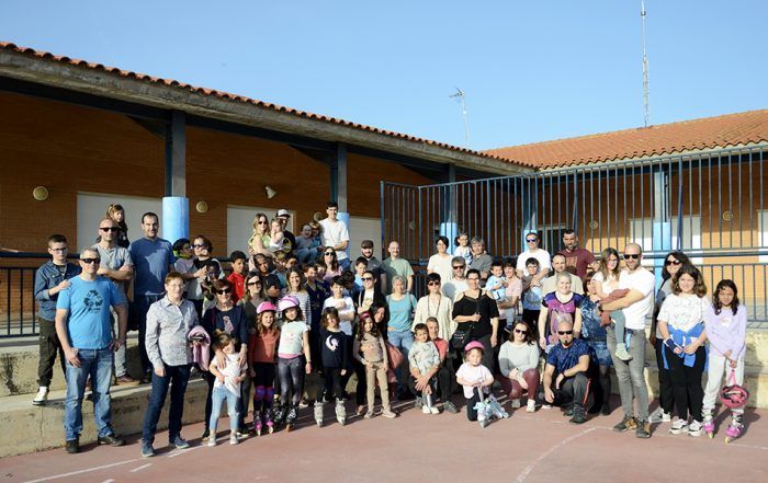 Familias en el colegio de Barasoain