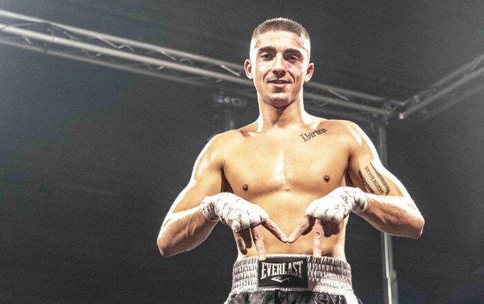Izan Ibiricu, profesional del Kick Boxing
