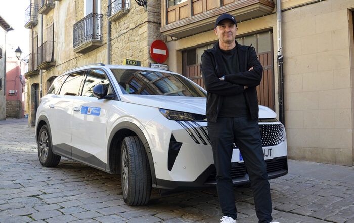 Javier Díaz, nuevo taxista en Tafalla